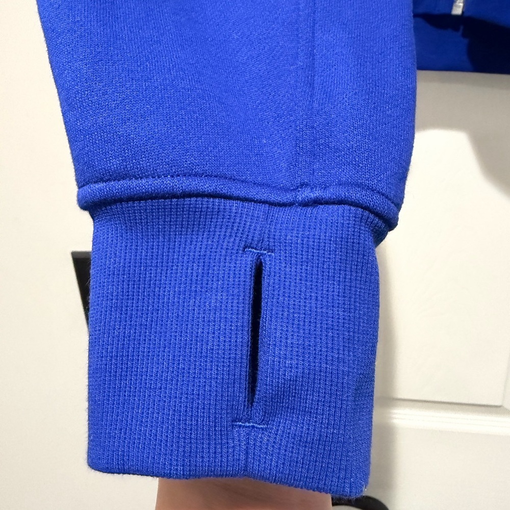 Auth. ✅ NWOT Lululemon Full Zip Scuba in “Riverside/Mirror Silver” Size M/L💙 - Picture 6 of 10